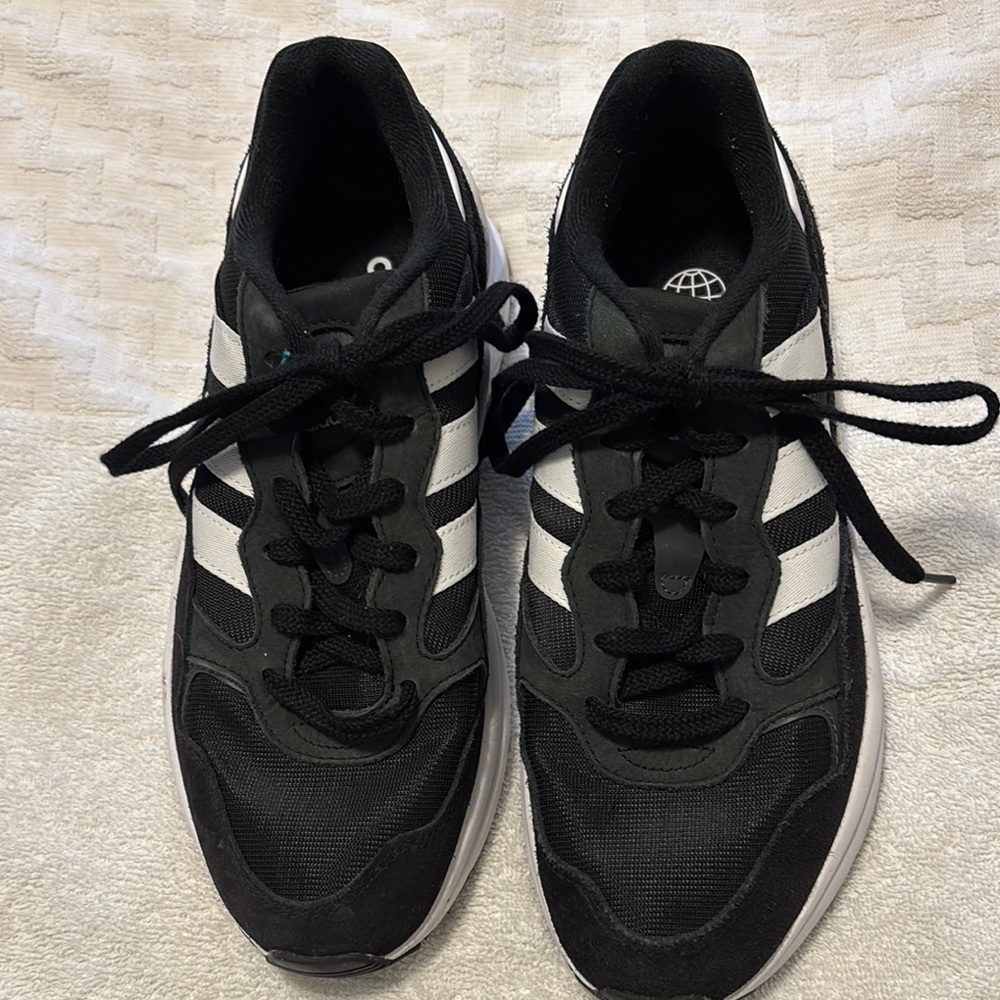 Adidas Men's Black and White Sneakers